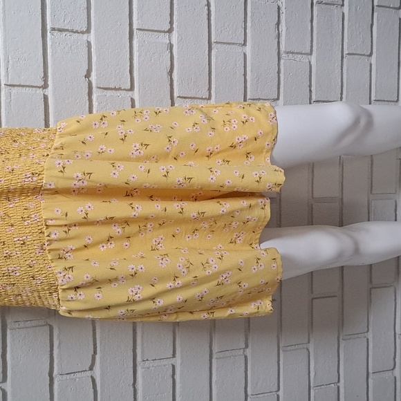 Lily Rose Yellow Floral Halter Romper. Size XL. NWOT - Picture 4 of 12